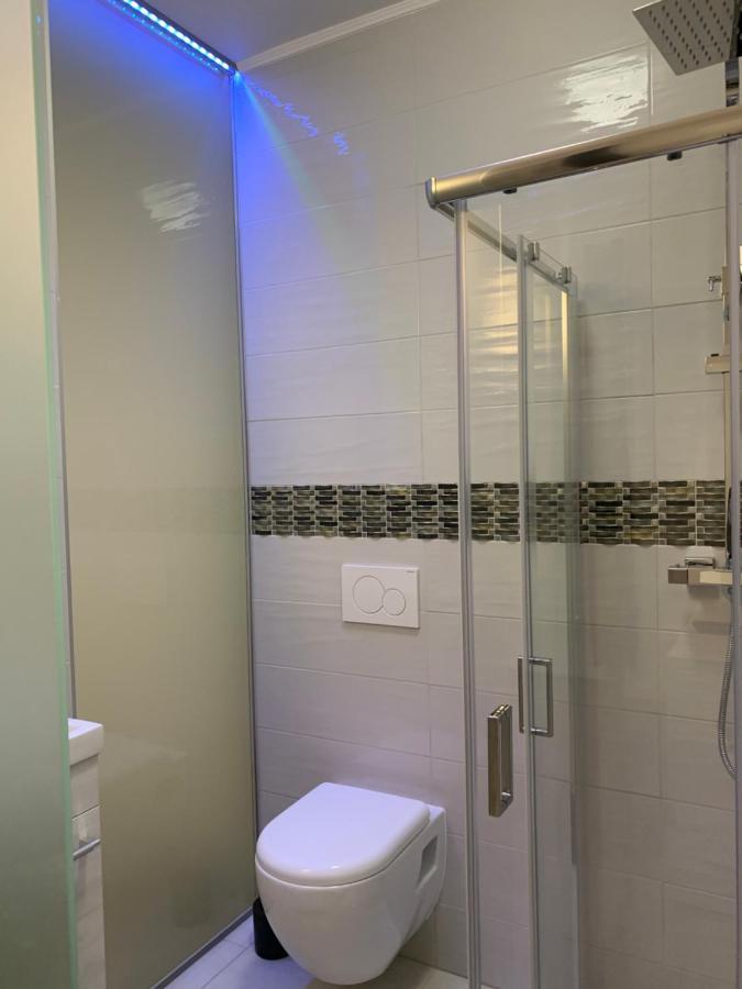 Executive Single Room With En-Suite In Guest House City Centre Luxemburg Exteriör bild