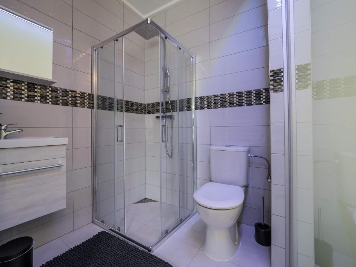 Executive Single Room With En-Suite In Guest House City Centre Luxemburg Exteriör bild